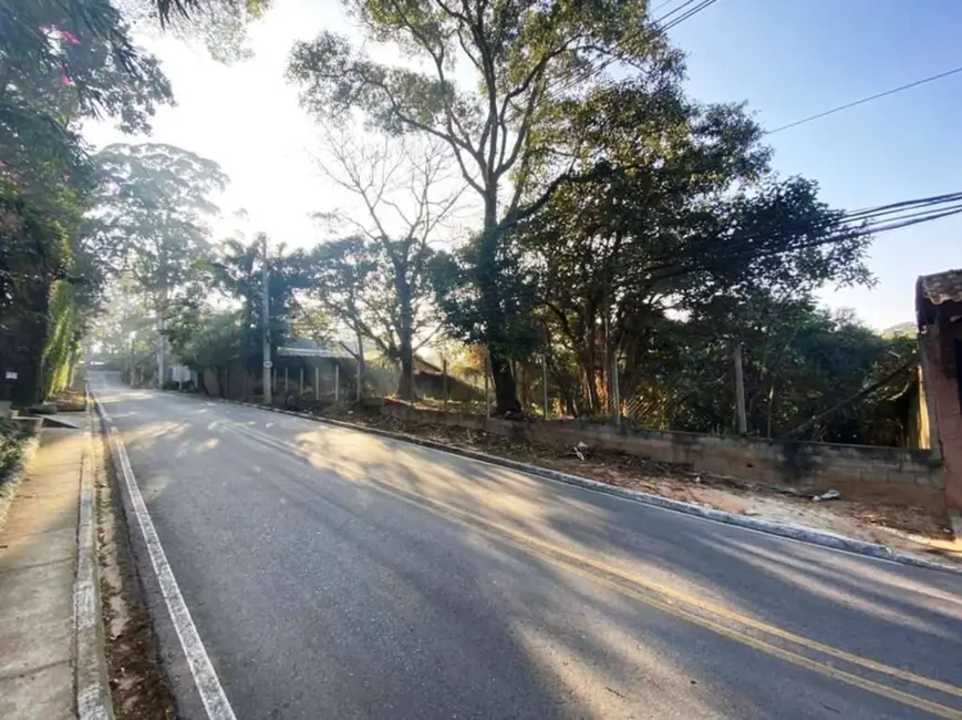 Foto 2 de Terreno / Lote à venda, 2334m2 em Chácaras do Refúgio-Granja Viana, Cotia - SP