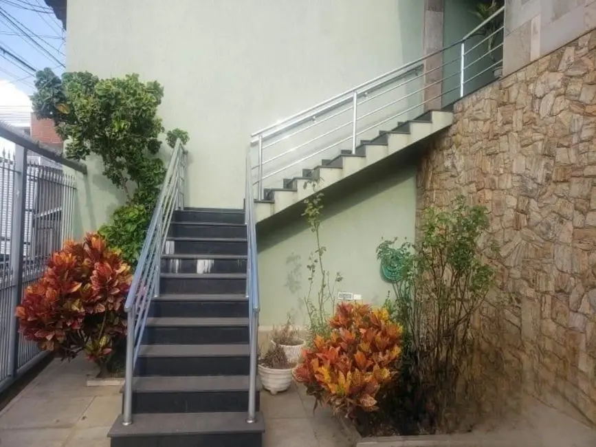 Foto 2 de Casa com 3 quartos à venda, 147m2 em Baronesa, Osasco - SP