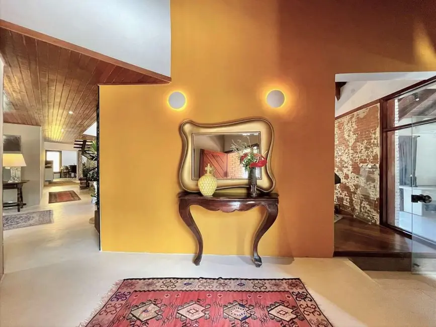 Foto 5 de Casa de Condomínio com 5 quartos para alugar, 850m2 em Nova Fazendinha, Carapicuiba - SP