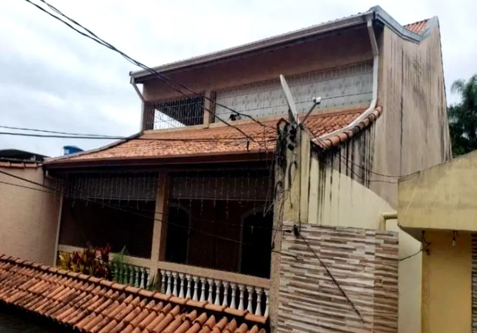 Foto 2 de Casa com 3 quartos à venda, 435m2 em Helena Maria, Osasco - SP