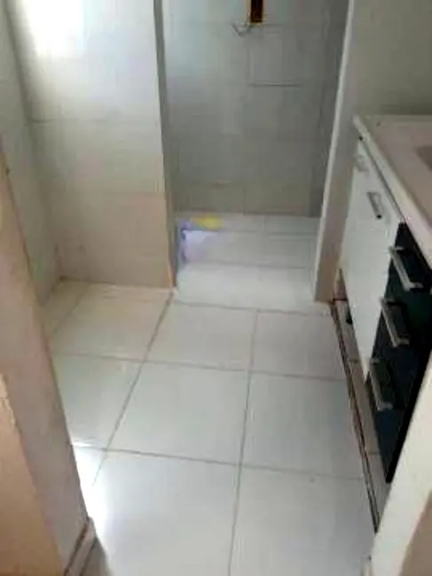 Apartamento com 2 quartos à venda, 35m2 em Conjunto Habitacional Presidente Castelo Branco, Carapicuiba - SP - imagem 4 Foto 4 de Apartamento com 2 quartos à venda, 35m2 em Conjunto Habitacional Presidente Castelo Branco, Carapicuiba - SP