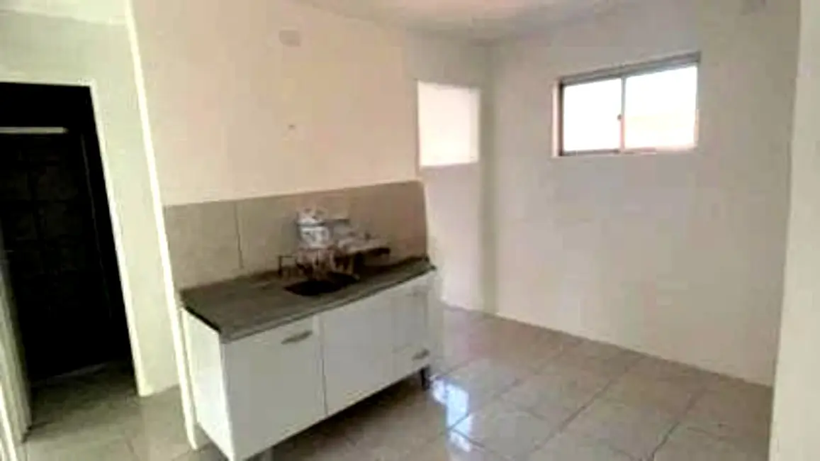 Foto 2 de Apartamento com 2 quartos à venda, 52m2 em Conjunto Habitacional Presidente Castelo Branco, Carapicuiba - SP