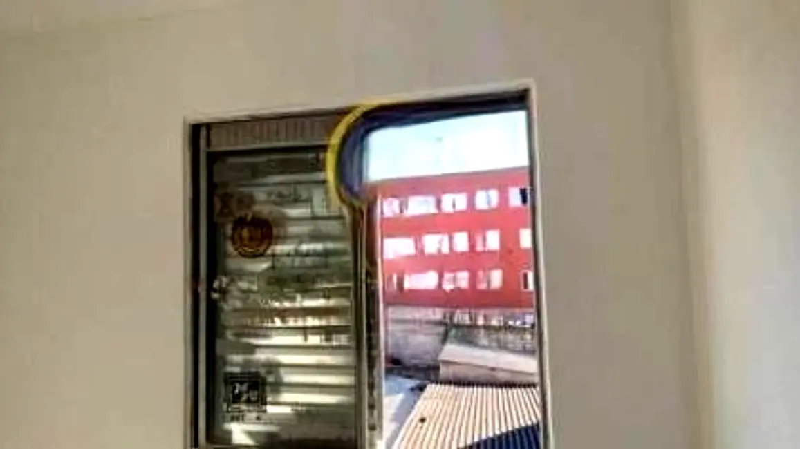 Apartamento com 2 quartos à venda, 52m2 em Conjunto Habitacional Presidente Castelo Branco, Carapicuiba - SP - imagem 3 Foto 3 de Apartamento com 2 quartos à venda, 52m2 em Conjunto Habitacional Presidente Castelo Branco, Carapicuiba - SP