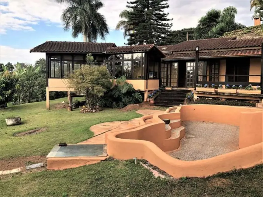 Casa de Condomínio com 3 quartos à venda, 532m2 em Nova Fazendinha, Carapicuiba - SP - imagem 6 Foto 6 de Casa de Condomínio com 3 quartos à venda, 532m2 em Nova Fazendinha, Carapicuiba - SP