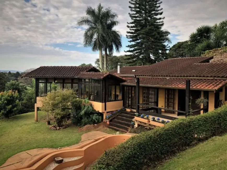 Casa de Condomínio com 3 quartos à venda, 532m2 em Nova Fazendinha, Carapicuiba - SP - imagem 4 Foto 4 de Casa de Condomínio com 3 quartos à venda, 532m2 em Nova Fazendinha, Carapicuiba - SP