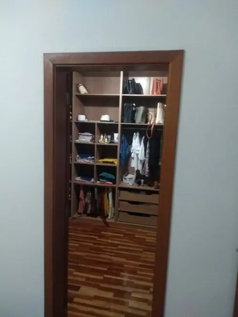 Foto 9 de Casa com 4 quartos à venda, 522m2 em Jardim do Golf I, Jandira - SP
