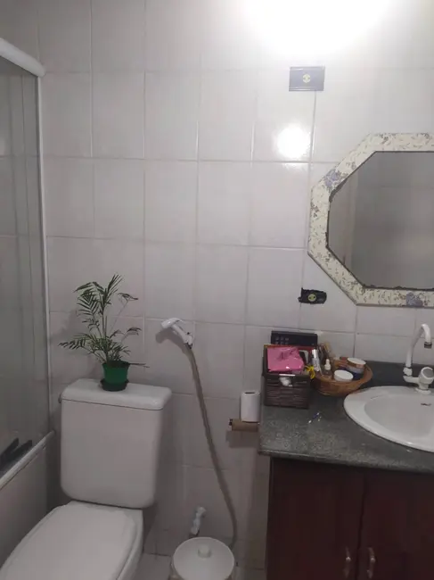 Foto 9 de Casa com 5 quartos à venda, 218m2 em Cidade das Flores, Osasco - SP