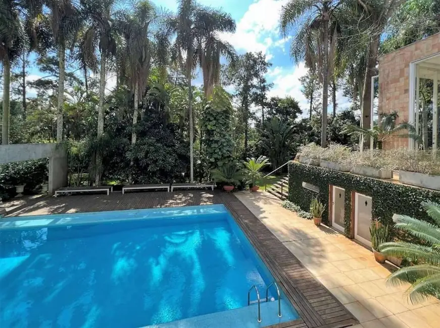 Foto 1 de Casa com 6 quartos à venda, 1190m2 em Vila Santo Antônio, Cotia - SP