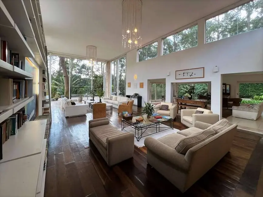 Foto 6 de Casa com 6 quartos à venda, 1190m2 em Vila Santo Antônio, Cotia - SP