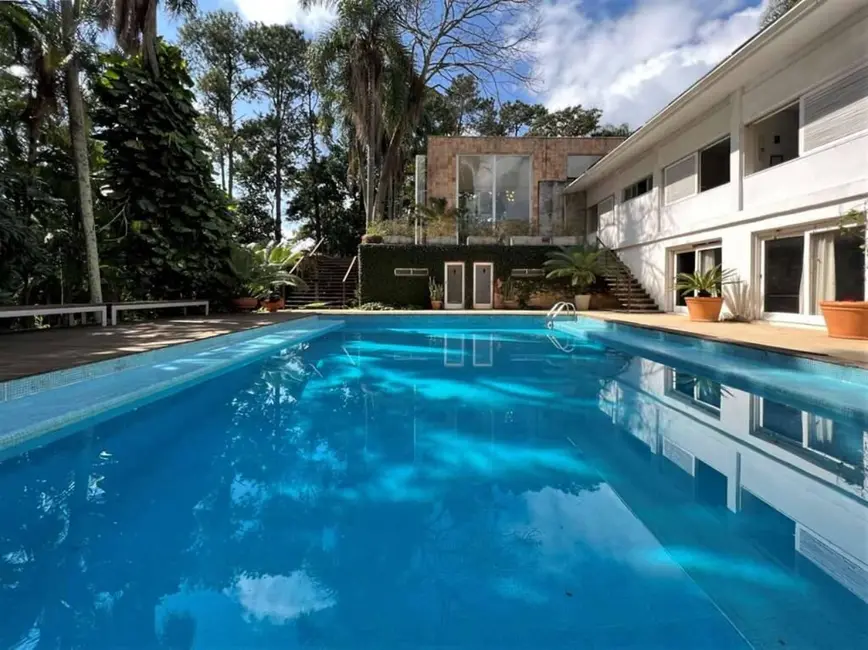 Foto 9 de Casa com 6 quartos à venda, 1190m2 em Vila Santo Antônio, Cotia - SP