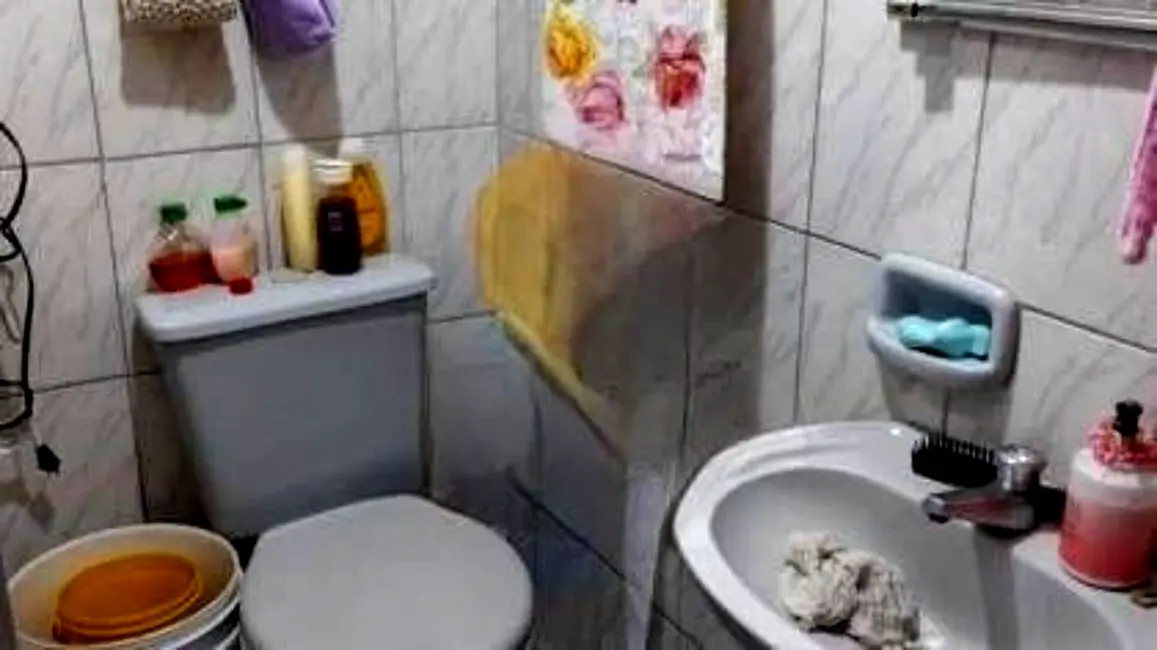 Apartamento com 2 quartos à venda, 52m2 em Conjunto Habitacional Presidente Castelo Branco, Carapicuiba - SP - imagem 5 Foto 5 de Apartamento com 2 quartos à venda, 52m2 em Conjunto Habitacional Presidente Castelo Branco, Carapicuiba - SP