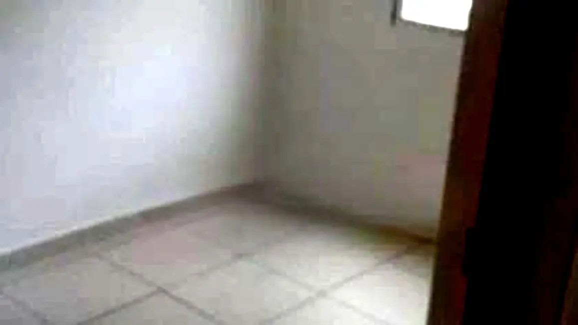 Apartamento com 2 quartos à venda, 48m2 em Conjunto Habitacional Presidente Castelo Branco, Carapicuiba - SP - imagem 3 Foto 3 de Apartamento com 2 quartos à venda, 48m2 em Conjunto Habitacional Presidente Castelo Branco, Carapicuiba - SP