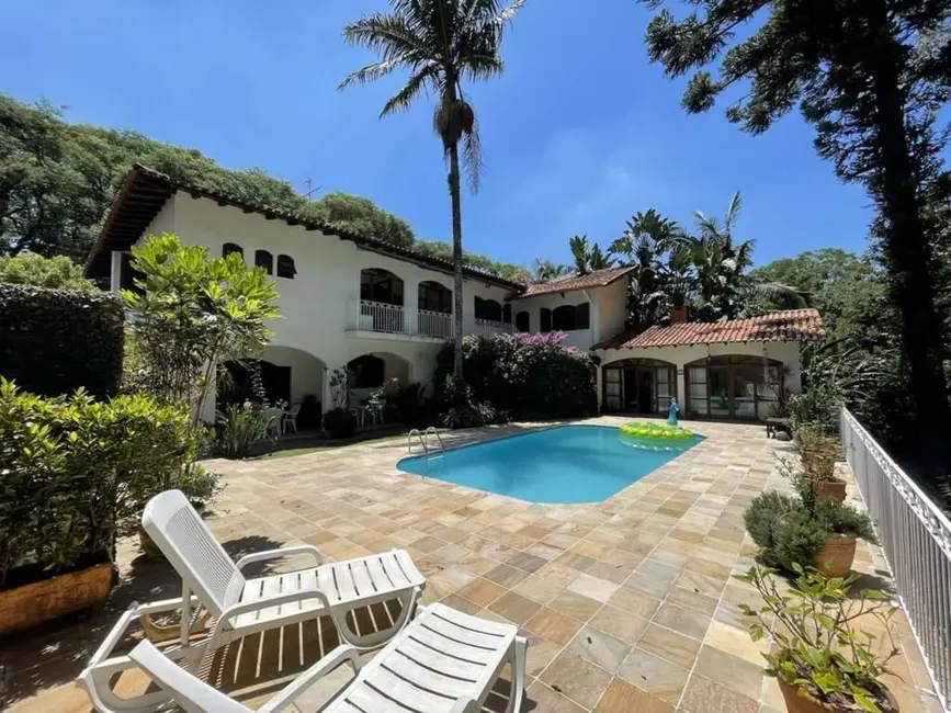 Foto 1 de Casa com 4 quartos à venda, 542m2 em Vila Vianna, Cotia - SP