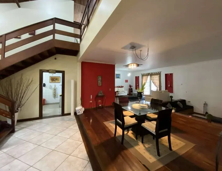 Casa de Condomínio com 4 quartos à venda, 450m2 em Chácara dos Junqueiras, Carapicuiba - SP - imagem 7 Foto 7 de Casa de Condomínio com 4 quartos à venda, 450m2 em Chácara dos Junqueiras, Carapicuiba - SP
