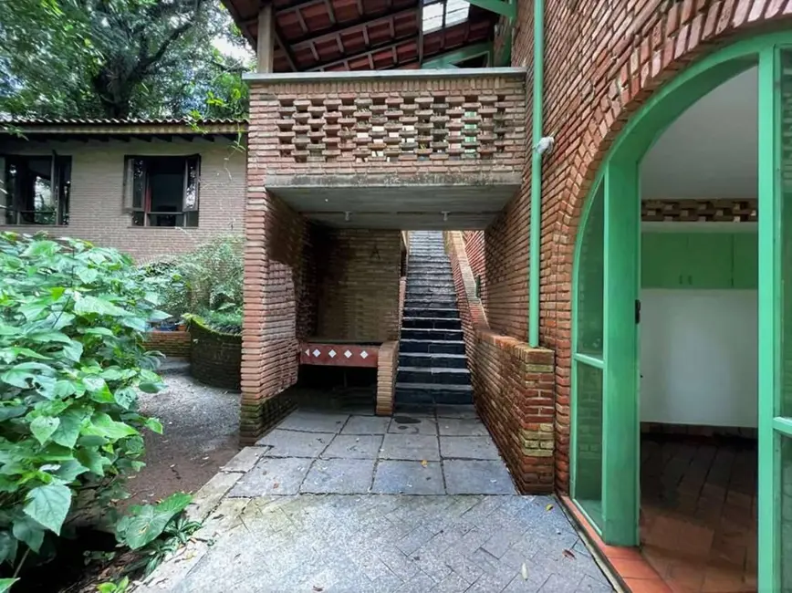 Foto 3 de Casa com 3 quartos à venda, 270m2 em Taboleiro Verde, Cotia - SP