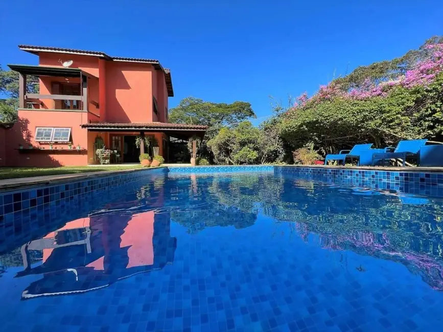 Foto 1 de Casa com 3 quartos à venda, 480m2 em Vila Santo Antônio, Cotia - SP