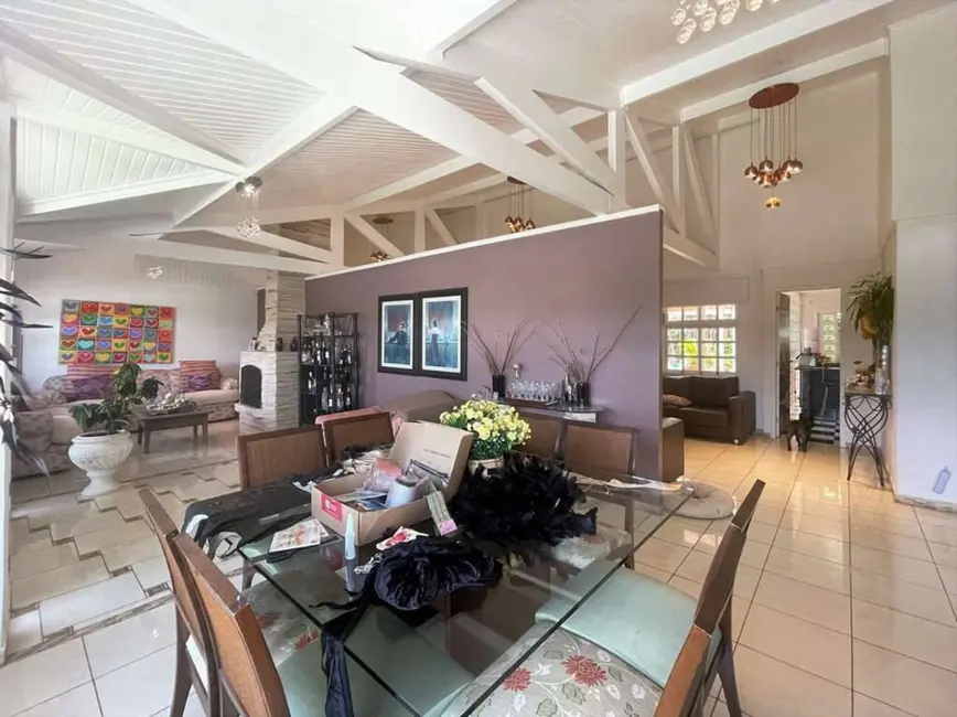 Foto 9 de Casa de Condomínio com 4 quartos à venda, 600m2 em Parque Dom Henrique, Cotia - SP