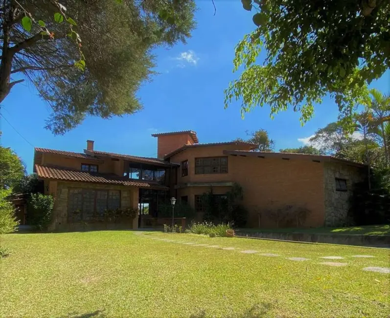 Casa de Condomínio com 4 quartos à venda, 89000m2 em Altos de São Fernando, Jandira - SP - imagem 4 Foto 4 de Casa de Condomínio com 4 quartos à venda, 89000m2 em Altos de São Fernando, Jandira - SP