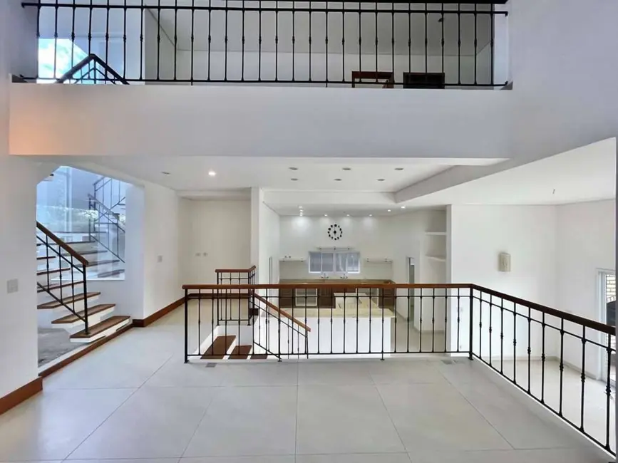 Foto 5 de Casa de Condomínio com 3 quartos à venda, 272m2 em Paisagem Renoir, Cotia - SP