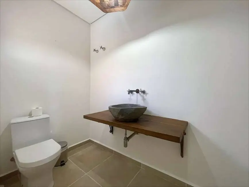 Foto 8 de Casa de Condomínio com 3 quartos à venda, 272m2 em Paisagem Renoir, Cotia - SP