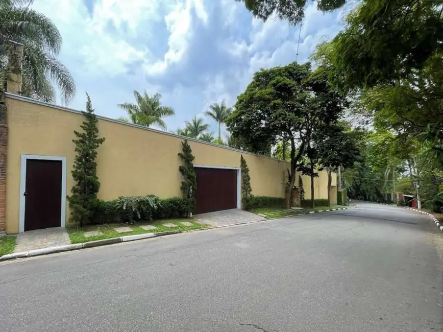 Foto 4 de Casa com 4 quartos à venda, 800m2 em Vila Santo Antônio, Cotia - SP