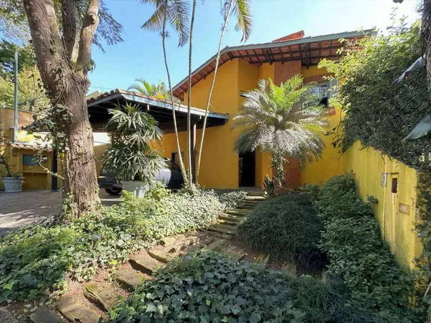 Foto 1 de Casa com 4 quartos à venda, 368m2 em Vila Lisboa, Carapicuiba - SP