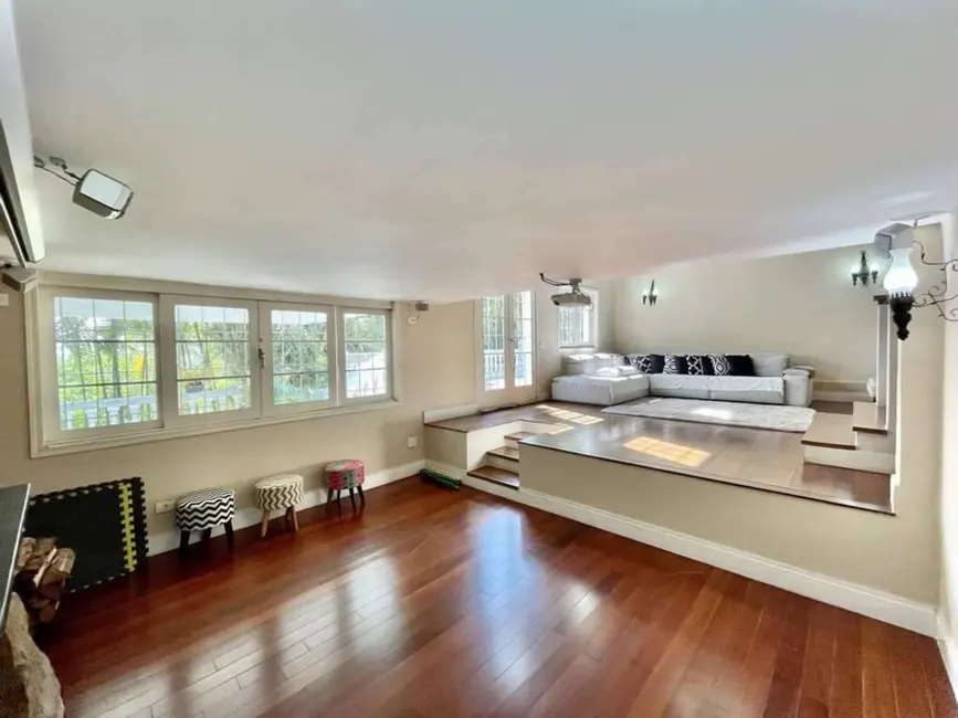 Casa de Condomínio com 3 quartos à venda, 600m2 em Pousada dos Bandeirantes, Carapicuiba - SP - imagem 6 Foto 6 de Casa de Condomínio com 3 quartos à venda, 600m2 em Pousada dos Bandeirantes, Carapicuiba - SP
