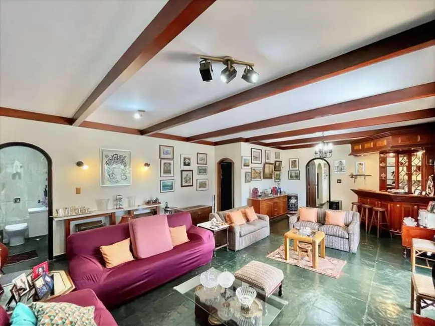 Casa de Condomínio com 3 quartos à venda, 185m2 em Vila Appia Antica, Carapicuiba - SP - imagem 4 Foto 4 de Casa de Condomínio com 3 quartos à venda, 185m2 em Vila Appia Antica, Carapicuiba - SP