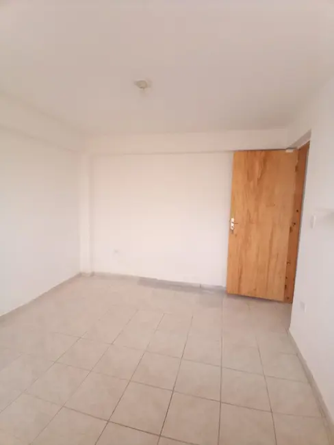 Casa com 1 quarto para alugar, 60m2 em Santo Antônio, Osasco - SP - imagem 4 Foto 4 de Casa com 1 quarto para alugar, 60m2 em Santo Antônio, Osasco - SP