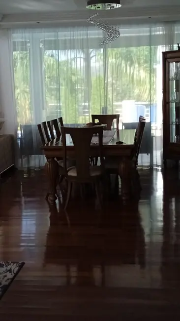 Casa de Condomínio com 3 quartos à venda, 340m2 em Parque Nova Jandira, Jandira - SP - imagem 7 Foto 7 de Casa de Condomínio com 3 quartos à venda, 340m2 em Parque Nova Jandira, Jandira - SP