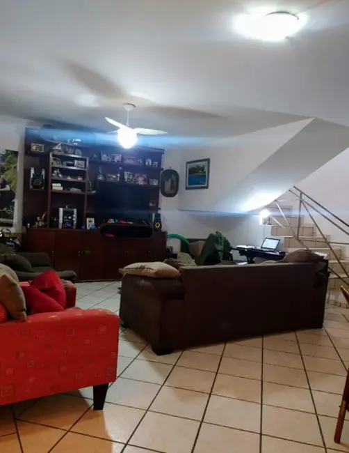 Foto 4 de Casa de Condomínio com 4 quartos à venda, 237m2 em Jardim Nossa Senhora de Fátima, Jandira - SP