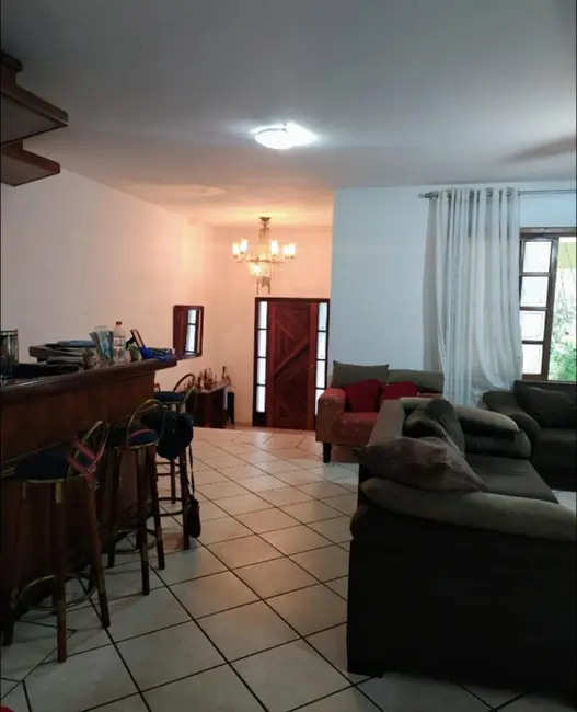 Foto 9 de Casa de Condomínio com 4 quartos à venda, 237m2 em Jardim Nossa Senhora de Fátima, Jandira - SP