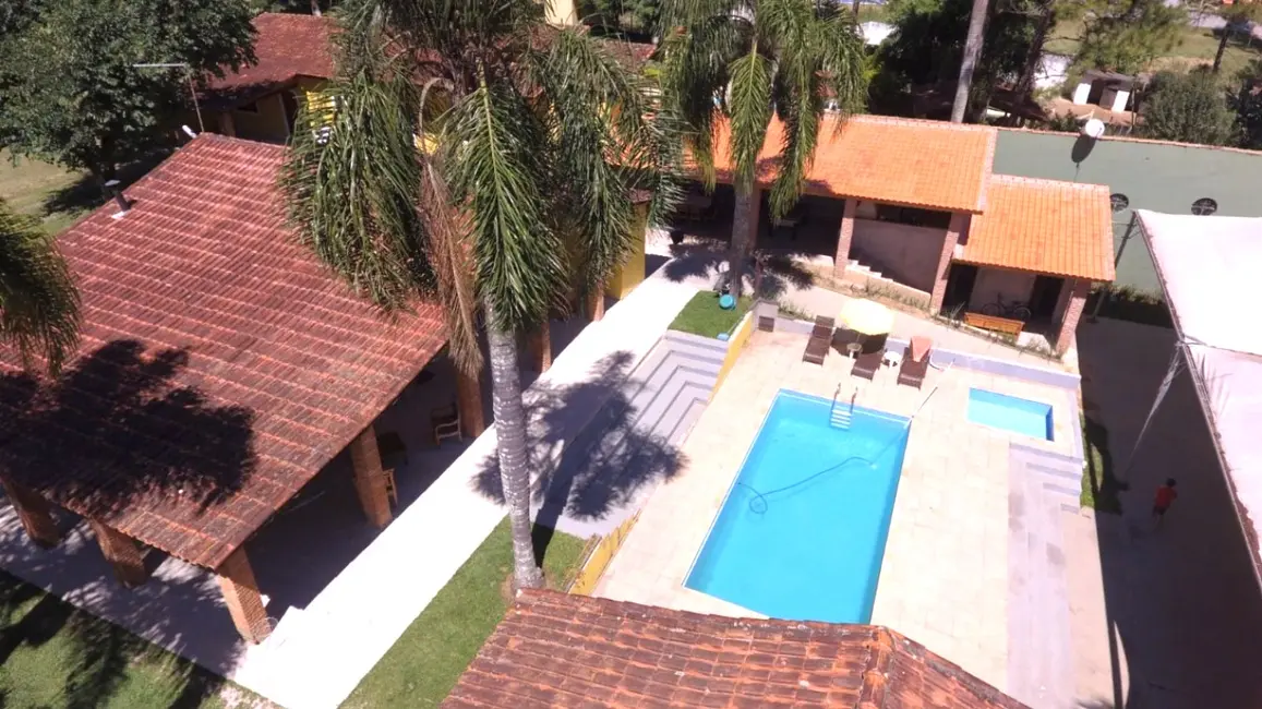 Chácara com 5 quartos à venda, 450m2 em Ibiuna - SP - imagem 3 Foto 3 de Chácara com 5 quartos à venda, 450m2 em Ibiuna - SP