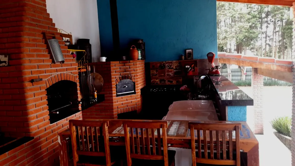 Chácara com 5 quartos à venda, 450m2 em Ibiuna - SP - imagem 9 Foto 9 de Chácara com 5 quartos à venda, 450m2 em Ibiuna - SP