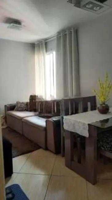 Foto 1 de Apartamento com 2 quartos à venda, 48m2 em São Pedro, Osasco - SP
