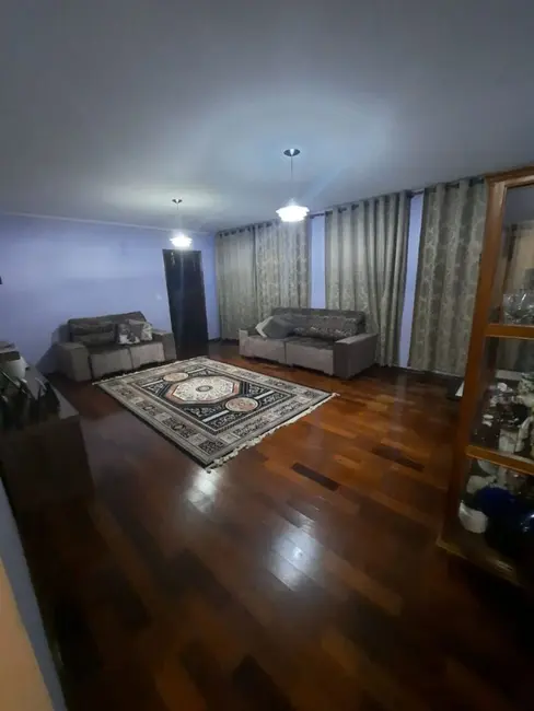 Casa com 3 quartos à venda, 330m2 em Parque Continental, São Paulo - SP - imagem 4 Foto 4 de Casa com 3 quartos à venda, 330m2 em Parque Continental, São Paulo - SP