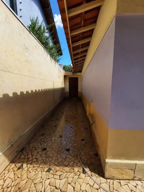 Casa com 3 quartos à venda, 330m2 em Parque Continental, São Paulo - SP - imagem 8 Foto 8 de Casa com 3 quartos à venda, 330m2 em Parque Continental, São Paulo - SP