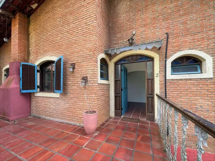 Foto 4 de Casa de Condomínio com 7 quartos à venda, 387m2 em Jardim Santa Paula, Cotia - SP