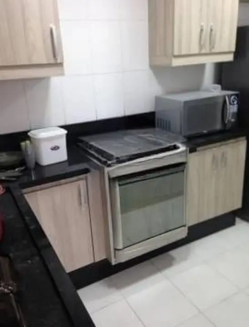 Foto 3 de Apartamento com 2 quartos à venda, 45m2 em São Pedro, Osasco - SP