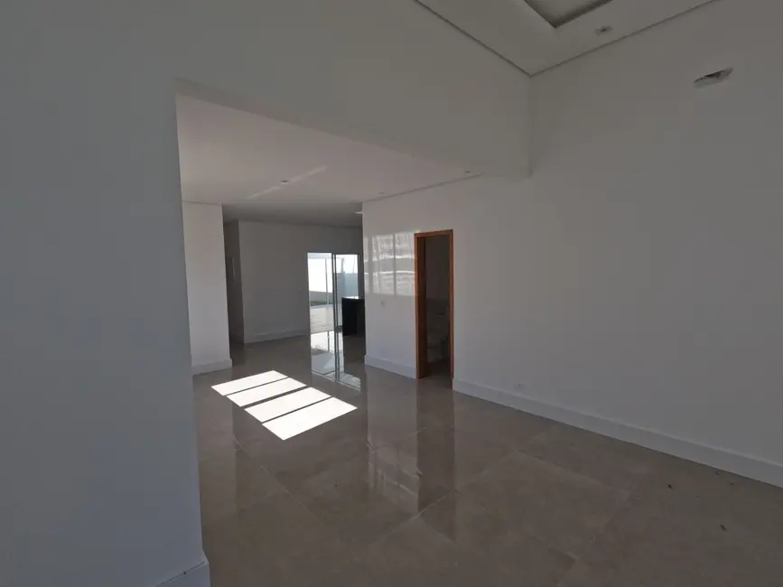 Foto 6 de Casa de Condomínio com 3 quartos à venda, 250m2 em Vargem Grande Paulista - SP