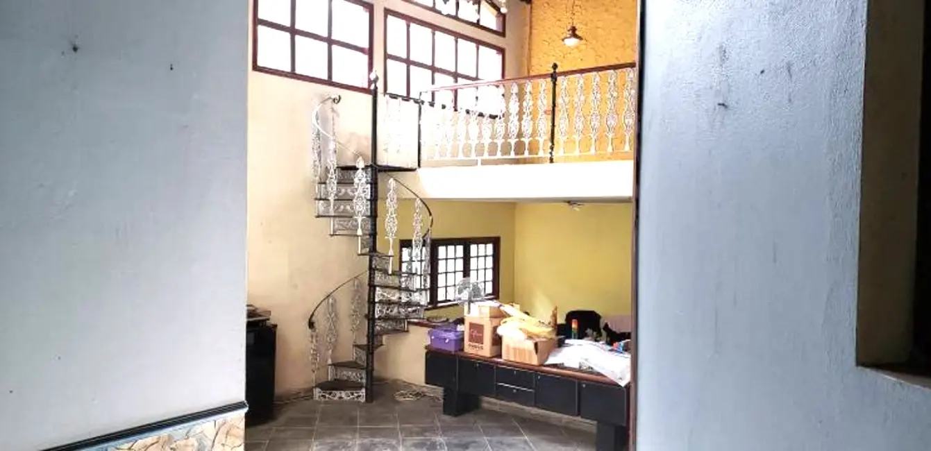 Foto 1 de Casa de Condomínio com 6 quartos à venda, 400m2 em Capuava, Embu Das Artes - SP