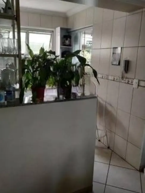 Apartamento com 2 quartos à venda, 57m2 em Piratininga, Osasco - SP - imagem 4 Foto 4 de Apartamento com 2 quartos à venda, 57m2 em Piratininga, Osasco - SP