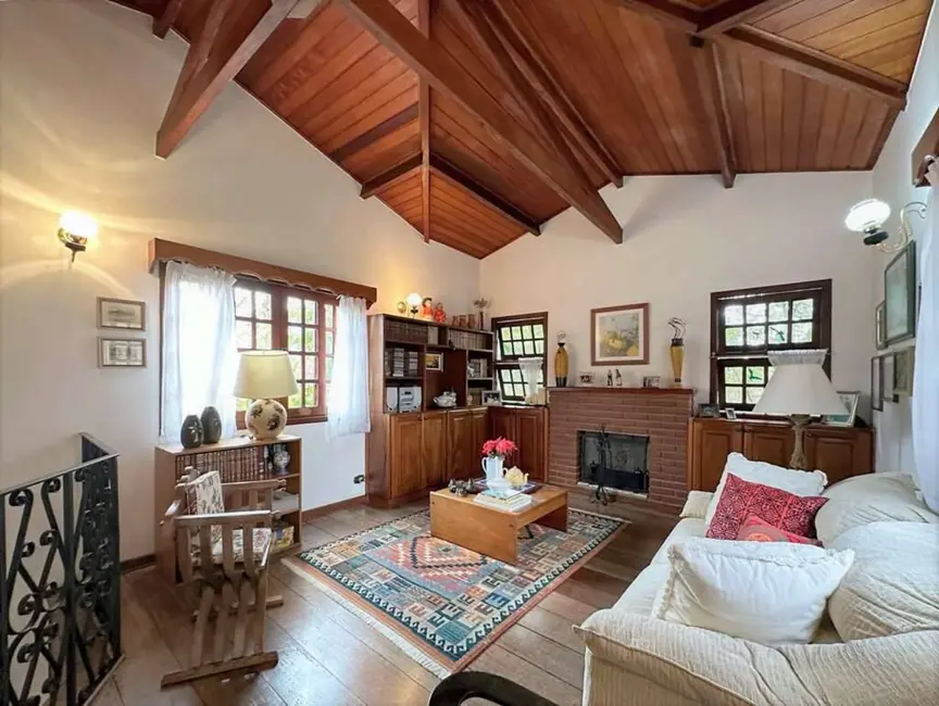 Foto 8 de Casa de Condomínio com 3 quartos à venda, 311m2 em Ibiuna - SP