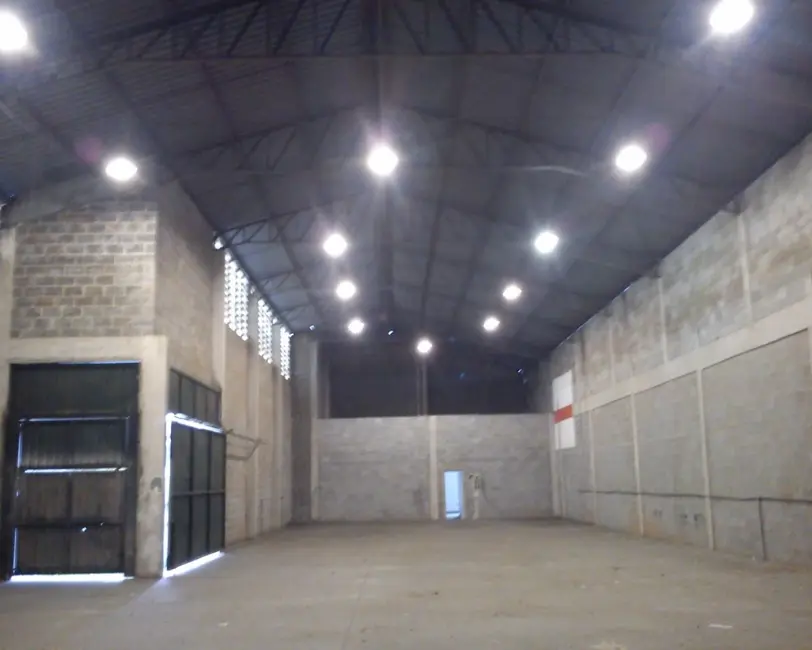 Foto 2 de Armazém / Galpão à venda e para alugar, 807m2 em Chácaras Marco, Barueri - SP
