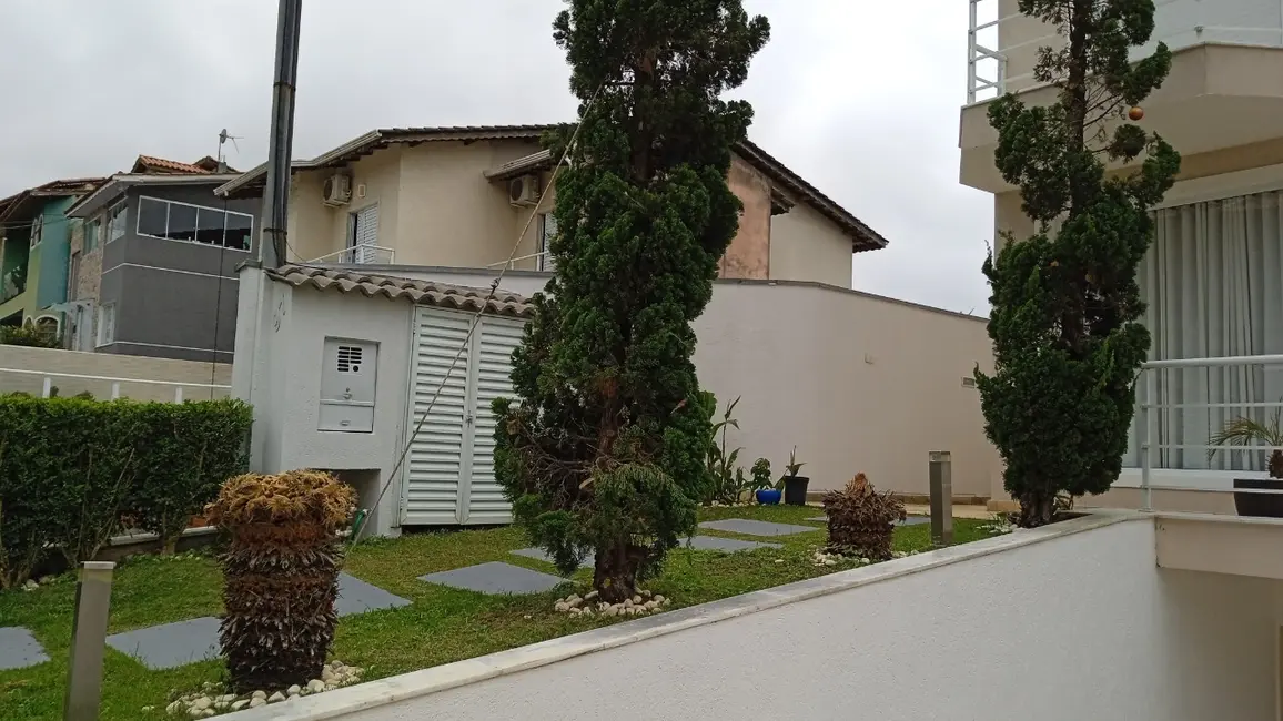 Foto 3 de Casa de Condomínio com 5 quartos à venda e para alugar, 480m2 em Parque Nova Jandira, Jandira - SP