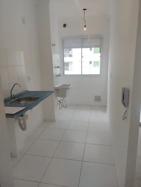 Apartamento com 2 quartos à venda, 48m2 em Padroeira, Osasco - SP - imagem 4 Foto 4 de Apartamento com 2 quartos à venda, 48m2 em Padroeira, Osasco - SP