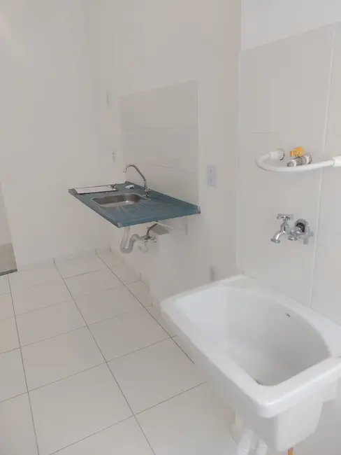 Apartamento com 2 quartos à venda, 48m2 em Padroeira, Osasco - SP - imagem 3 Foto 3 de Apartamento com 2 quartos à venda, 48m2 em Padroeira, Osasco - SP