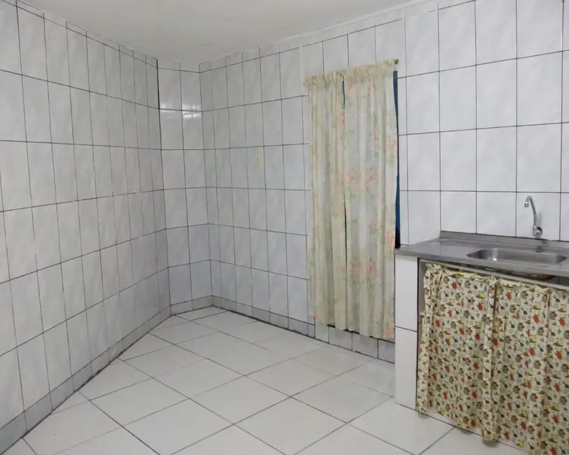 Casa com 1 quarto para alugar, 45m2 em Mutinga, Osasco - SP - imagem 5 Foto 5 de Casa com 1 quarto para alugar, 45m2 em Mutinga, Osasco - SP