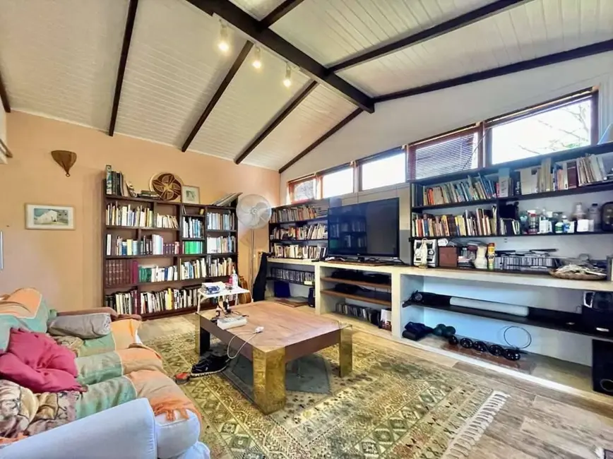 Foto 9 de Casa com 3 quartos à venda, 938m2 em Jardim Passárgada I, Cotia - SP