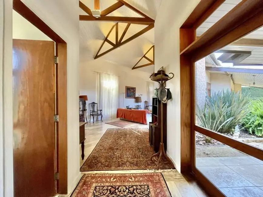 Foto 8 de Casa com 3 quartos à venda, 938m2 em Jardim Passárgada I, Cotia - SP